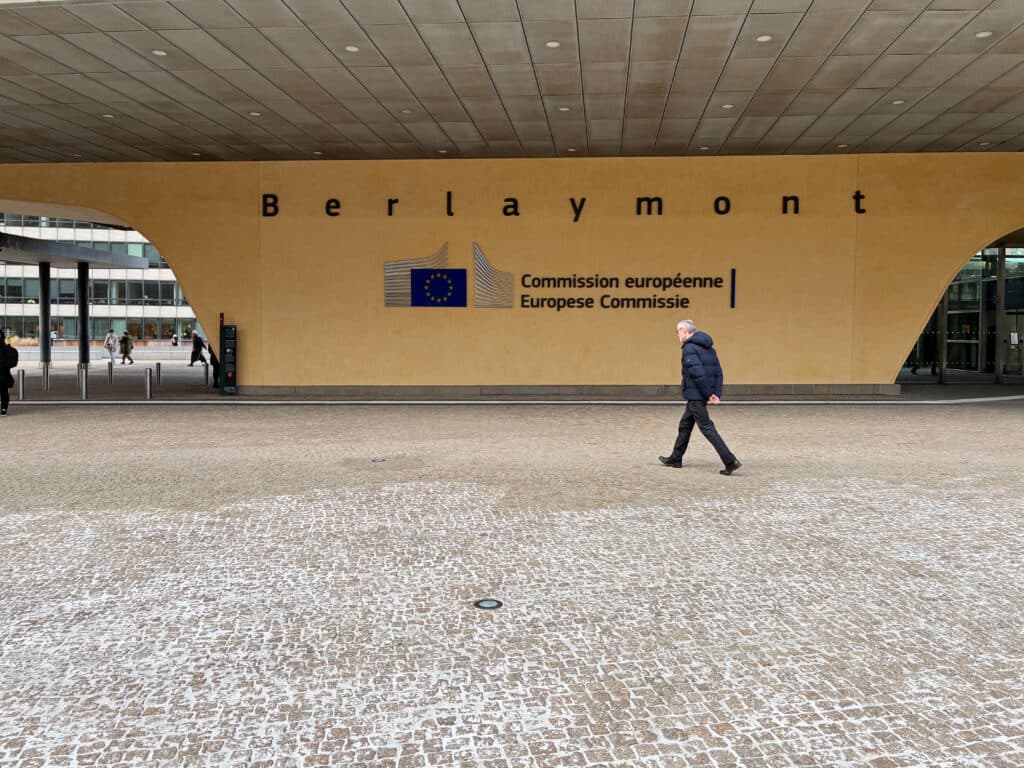 Les deepfakes de Grok mettent à l’épreuve la détermination de l’Europe à tenir tête à la tech américaine