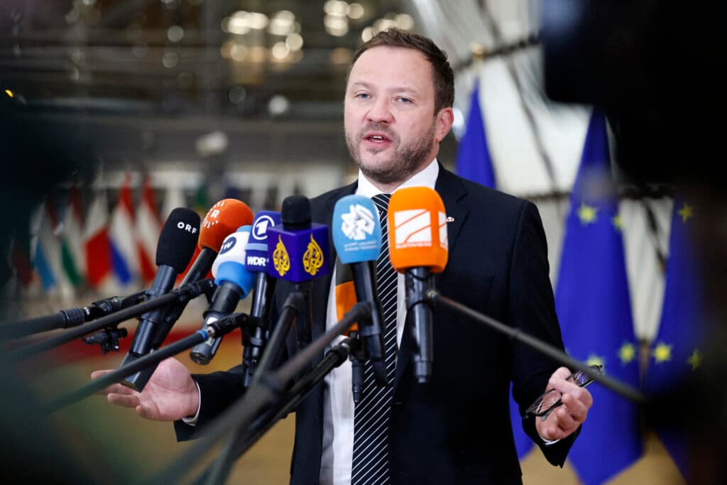 Estonia wants Europe to shut the door on Putin’s ex-fighters