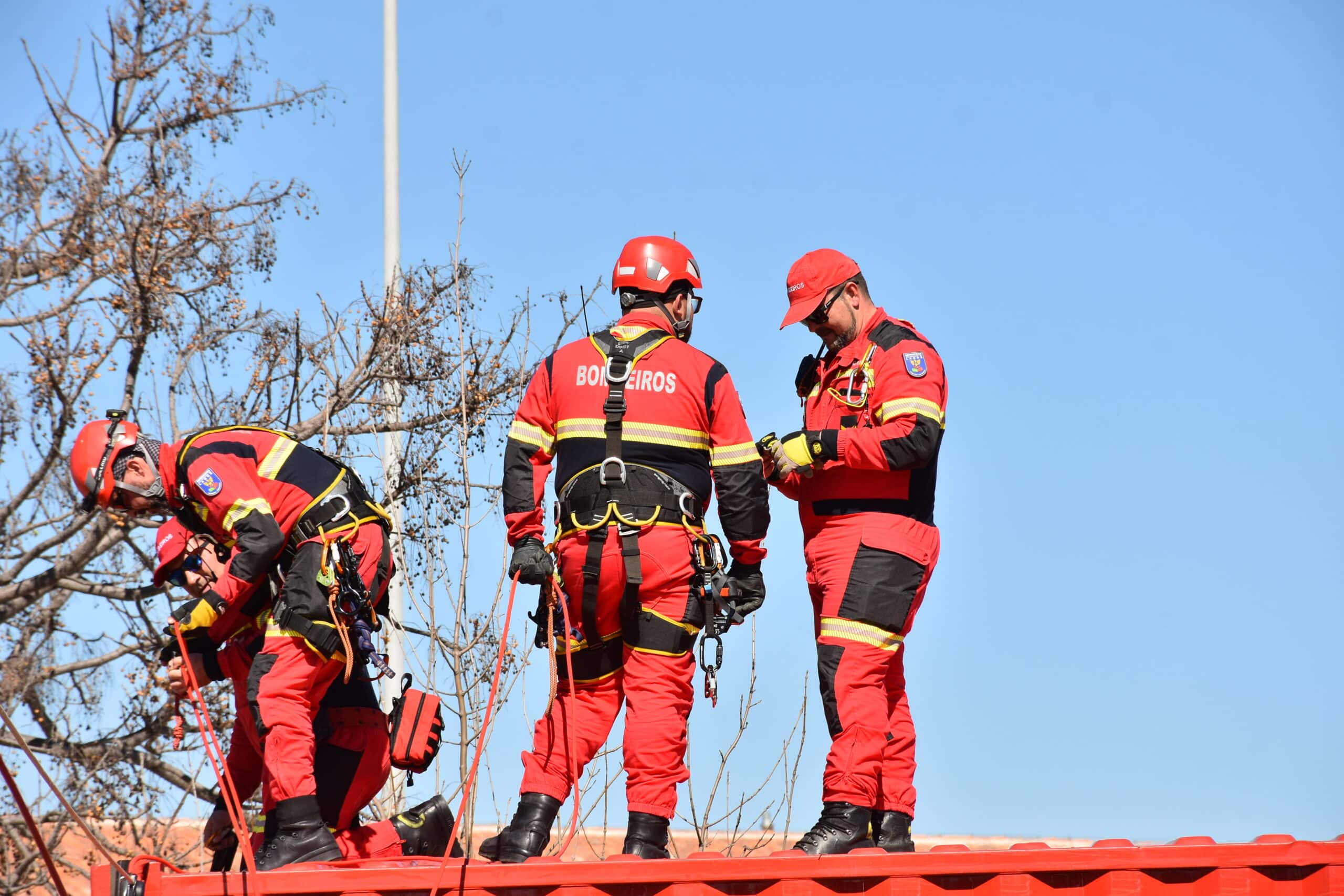140 Portuguese municipalities on maximum wildfire alert