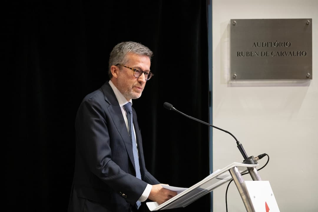 Lisbon mayor joins calls to suspend EES