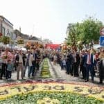 São Brás celebrates Easter with stunning flower torch festival