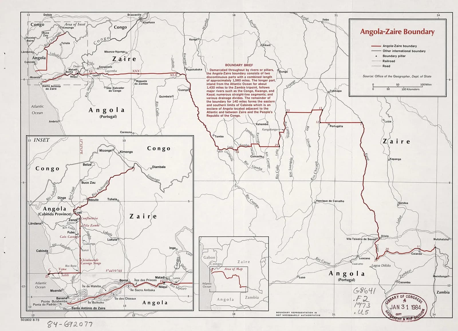 Printed map titled Angola-Zaire Boundary with the frontier drawn as a red line. From the Atlantic it runs east, then turns south and follows the winding Kwango river for a long stretch before heading east again; an inset shows Cabinda.
