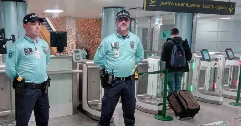 Lisbon Airport. Increased PSP presence during Christmas and New Year