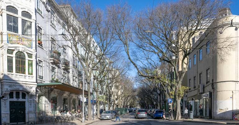 Protest against layoffs at CAF in Campo de Ourique