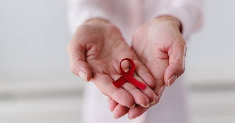 HIV: Stem cell transplant cures tenth patient