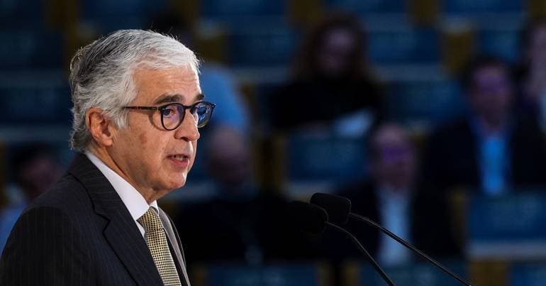 Aguiar-Branco warns of threats to European democracies