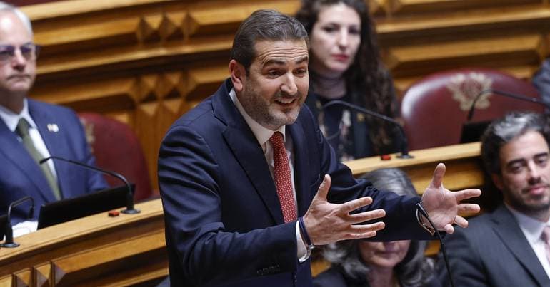 PSD wants to revise the Constitution with everyone