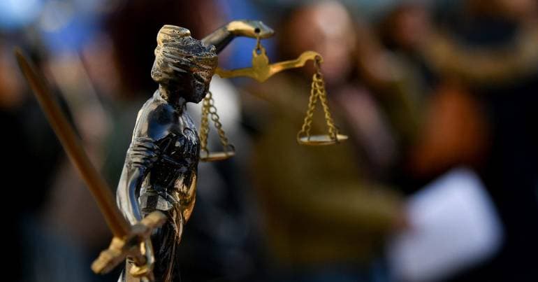Public prosecutors' strike causes widespread court delays