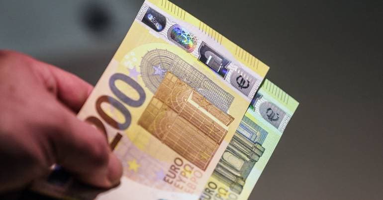 7,400 clients with 930 million in loans request moratorium