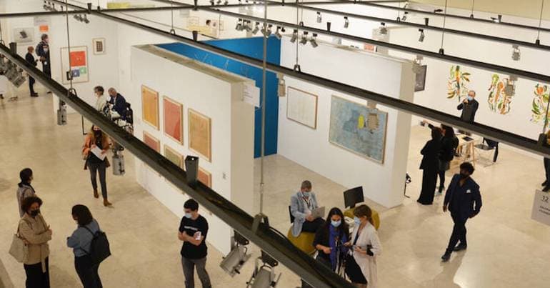 Drawing Room: 23 galleries and Peruvian artist in the spotlight