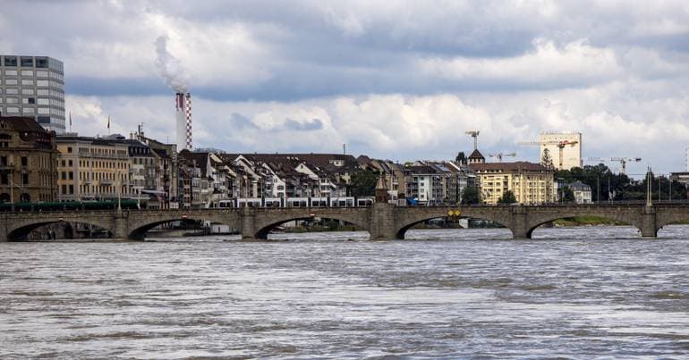 678 emigrant pensions suspended in Luxembourg and Switzerland