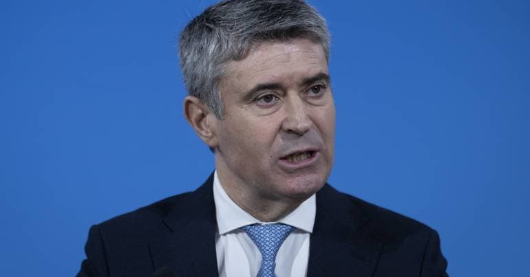 Lajes. Carneiro refuses inquiry and challenges Rangel