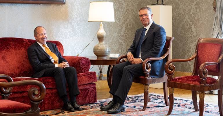 Seguro receives Governor of the Bank of Portugal in Belém