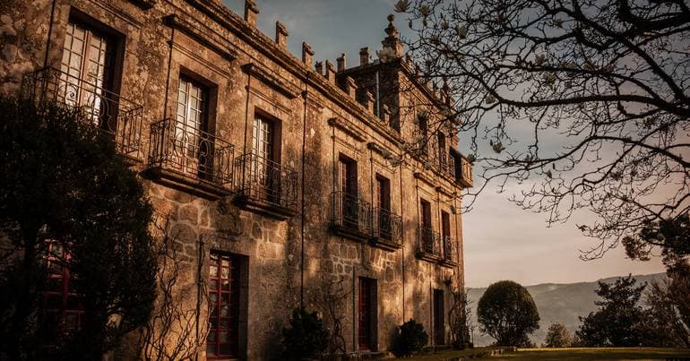 The palace that will host the Islamic retreat of Mamdani's wife