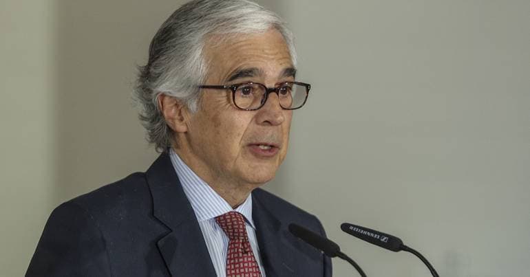Aguiar-Branco acknowledges threats to democracy