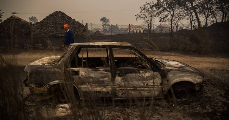 Families who lost homes in the 2017 fires await support
