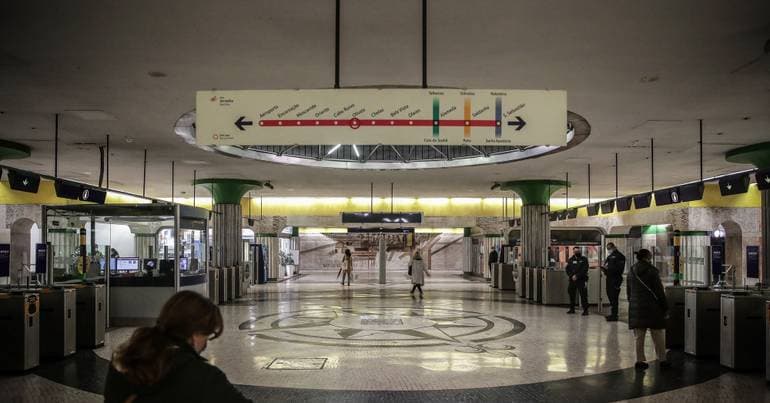 Lisbon extends metro service until 03:00 on the night of Santo António
