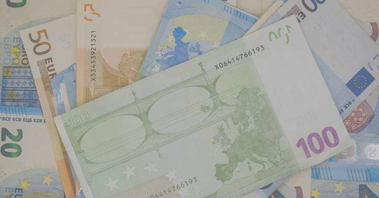 Former Algarve mayor accused of embezzling 548,000 euros