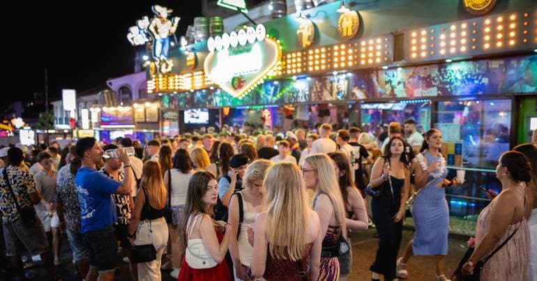 Albufeira: PSD calls for a new tourism model following hit-and-run