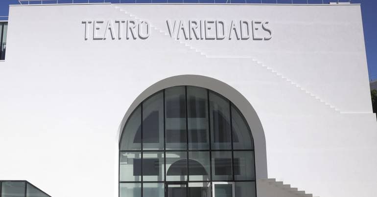 Musical reviews 100 years of the Variedades Theatre