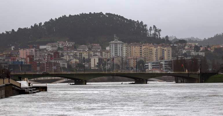 Assessment of river health in Portugal is incomplete