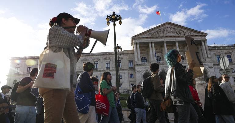 Thousands of students to be in Lisbon for demonstration