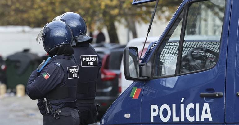 PSP arrests two men wanted by Brazil for fraud