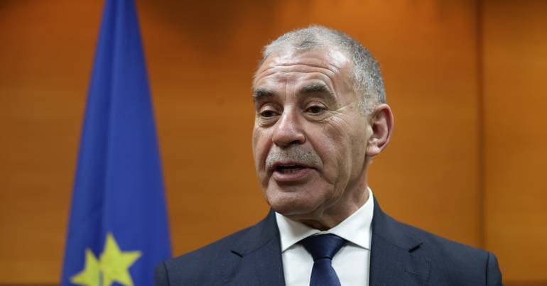 Portuguese-Venezuelans call for more support from Portugal for the needy