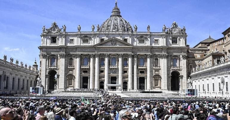 Conversion therapies. Vatican gives a 'voice' to a Portuguese layman