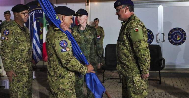 EU extends military assistance mission