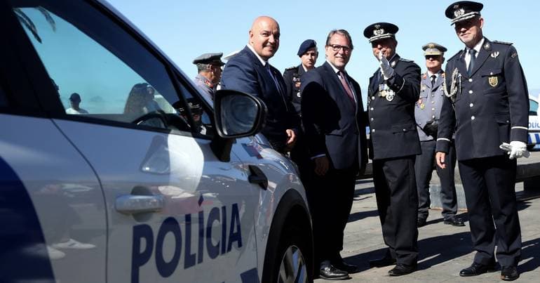 From the car to the trailer. The cases in which Neves is a target