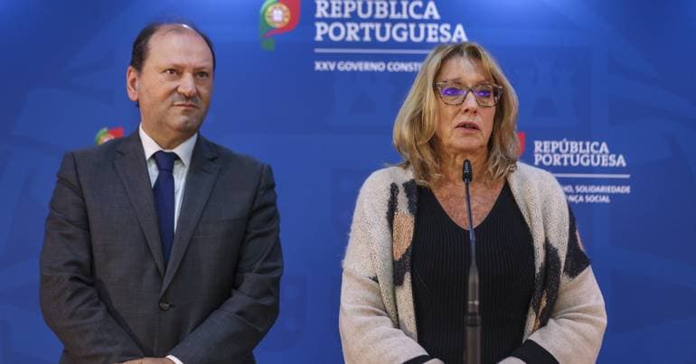 Government approves increase of the minimum wage to 920 euros