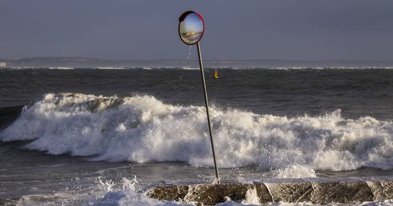 Santo Amaro de Oeiras beach reopened after severe pollution
