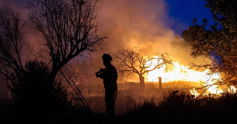 Fire in Alfândega da Fé under control