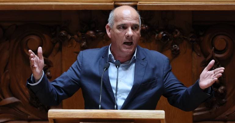 Regionalisation lacks consensus in parliament