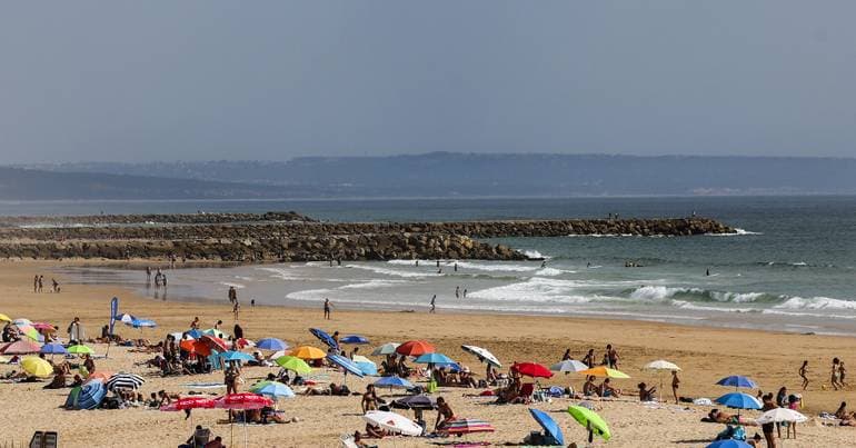 Caparica area beaches closed until Monday
