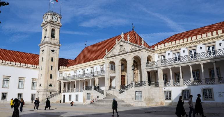 Law School maintains supplementary time for exams