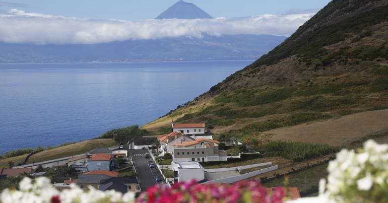 2.4 magnitude earthquake felt on Pico