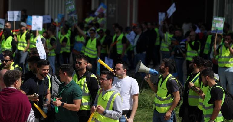 Otis workers on strike this Thursday