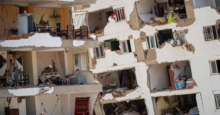 Feira donates 50,000 euros to Portuguese people in Venezuela