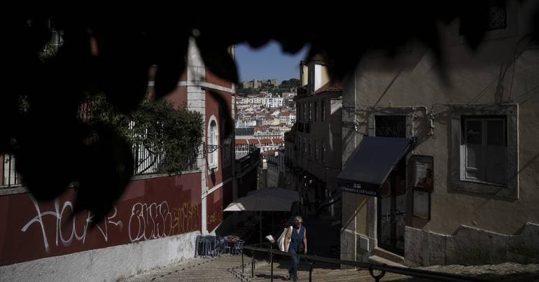 Government plans to accelerate property eviction procedures
