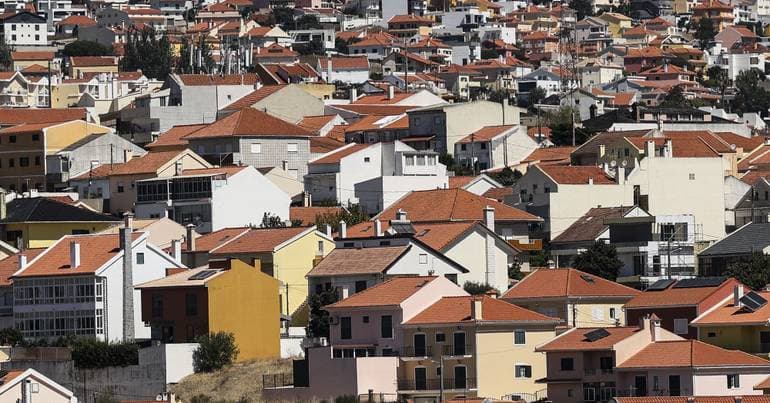 Three quarters of Portuguese people live in their own homes