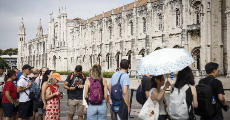 Tourism: Portugal was the fifth EU country by tourism revenue in 2024