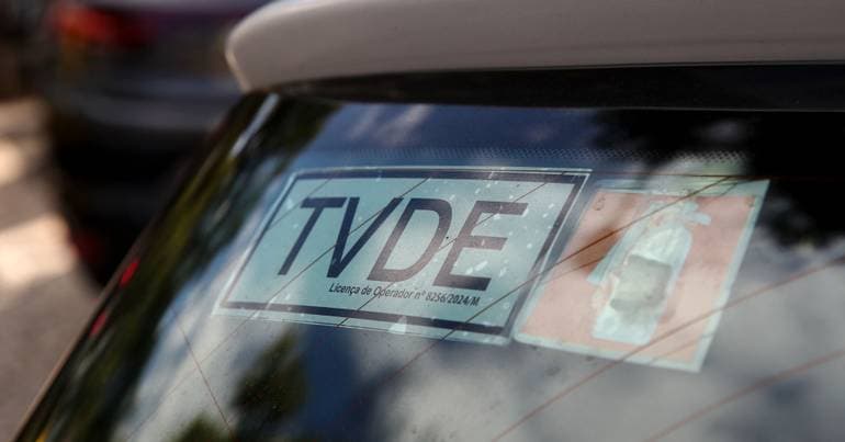 Deco wants a complaints book for ride-hailing apps