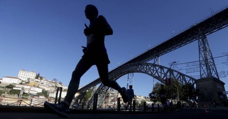 Father of diabetic child runs marathon to raise funds