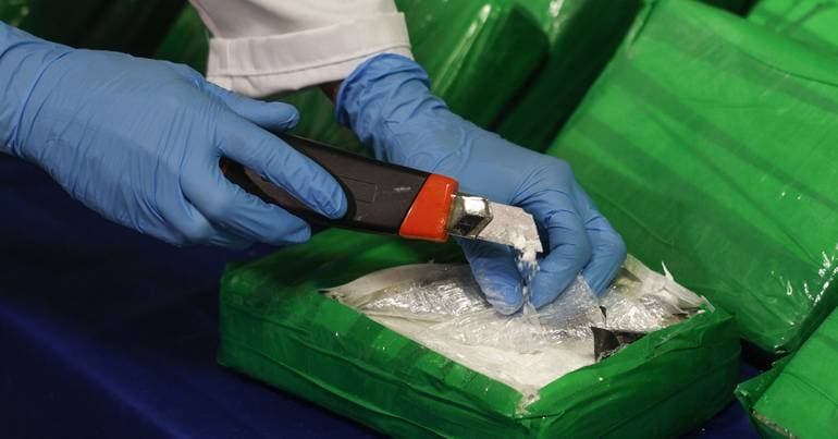 GNR arrests suspects in possession of 20,000 doses of cocaine