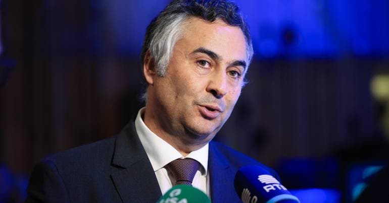 Minister asks citizens to prepare for adversity