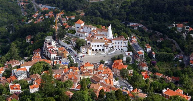 “Viver e Visitar a Vila de Sintra” limits traffic
