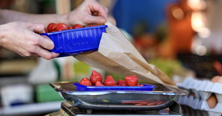 Eurozone inflation revised upwards to 2.6% in March