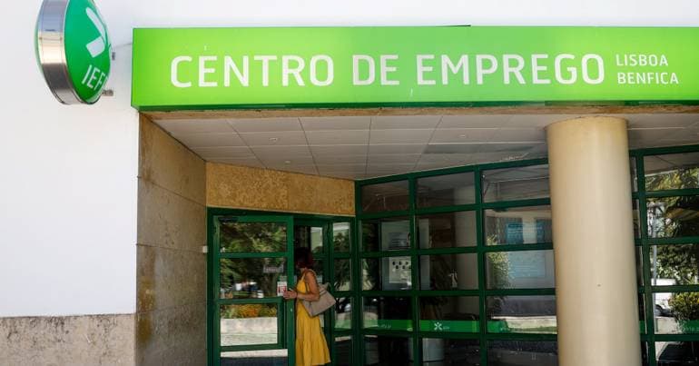 More unemployment benefit recipients compared to June